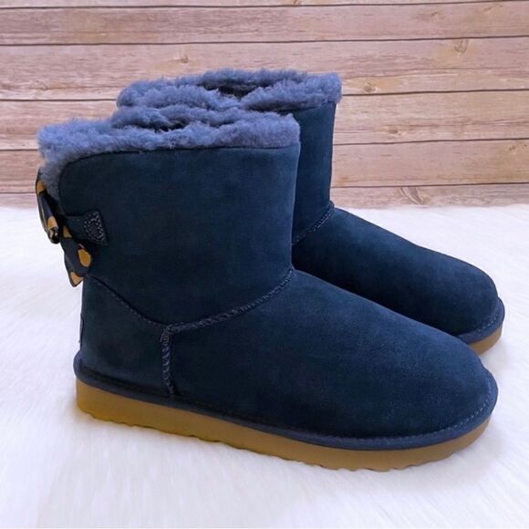 UGG Mini Bailey Retro Spots - Picture 2 of 2